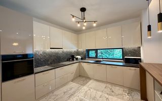 Vilă individuală de lux | Piscină privată | 4 dormitoare | Erou Iancu - Poză 5