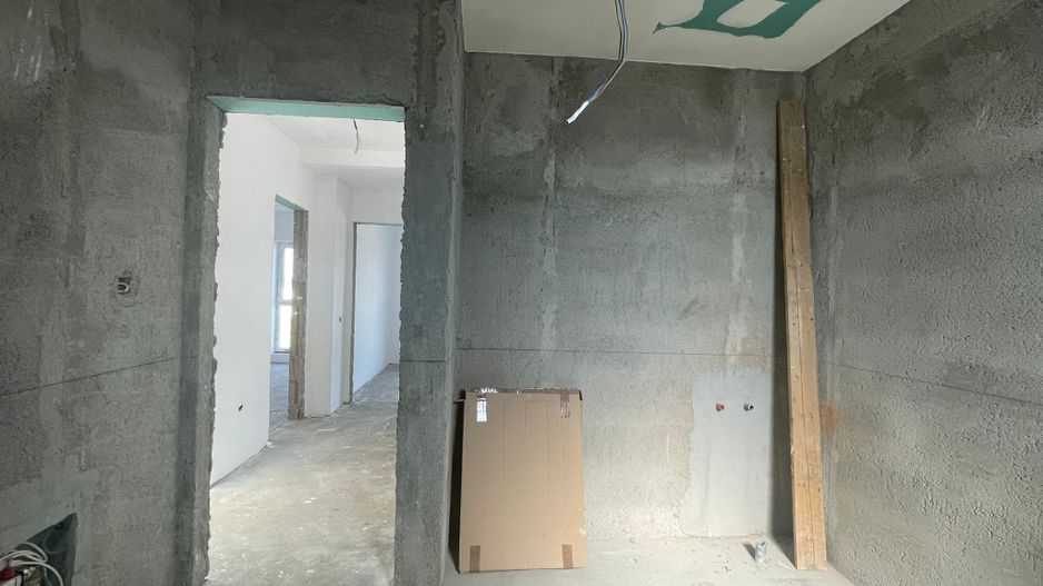 Duplex despartit prin camera tehnica- 5 camere- Mosnita Noua - Poză 13